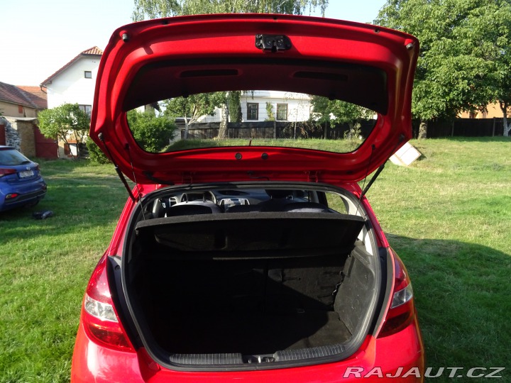 Hyundai i20 2011