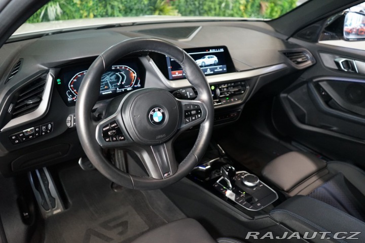 BMW 1 18d*SERVICE*CARPLAY*TEMPO 2022