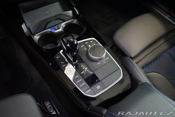 BMW 1 18d*SERVICE*CARPLAY*TEMPO 2022