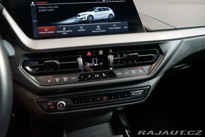 BMW 1 18d*SERVICE*CARPLAY*TEMPO 2022