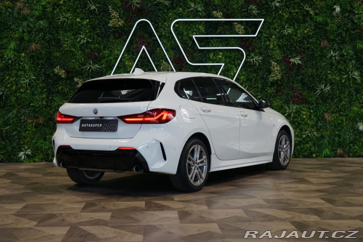 BMW 1 18d*SERVICE*CARPLAY*TEMPO 2022