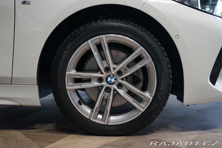 BMW 1 18d*SERVICE*CARPLAY*TEMPO 2022