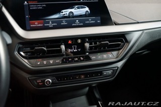 BMW 1 18d*SERVICE*CARPLAY*TEMPO 2022