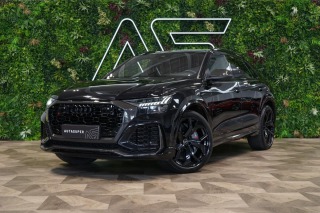 Audi RS Q8 CARBON*CERAMIC*PANO*TAŽ*3