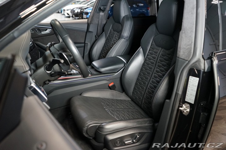 Audi RS Q8 CARBON*CERAMIC*PANO*TAŽ*3 2021