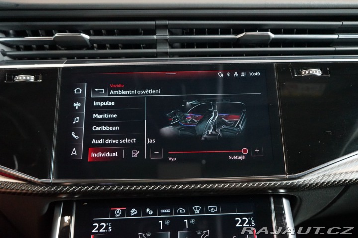 Audi RS Q8 CARBON*CERAMIC*PANO*TAŽ*3 2021