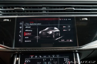 Audi RS Q8 CARBON*CERAMIC*PANO*TAŽ*3 2021