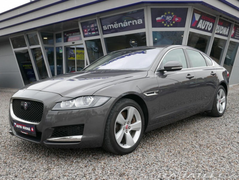 Jaguar XF 3,0 V6 AWD REZERVACE