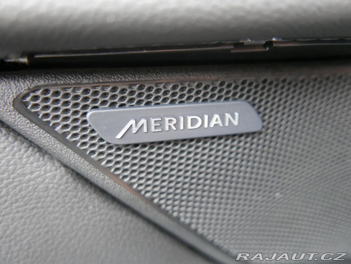 Jaguar XF 3,0 V6 AWD REZERVACE 2016