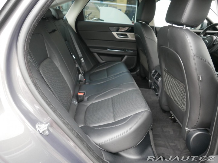 Jaguar XF 3,0 V6 AWD REZERVACE 2016