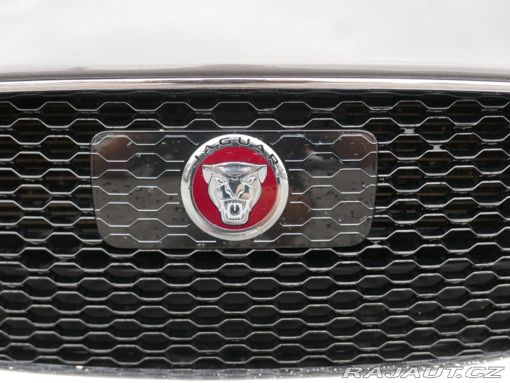 Jaguar XF 3,0 V6 AWD REZERVACE 2016