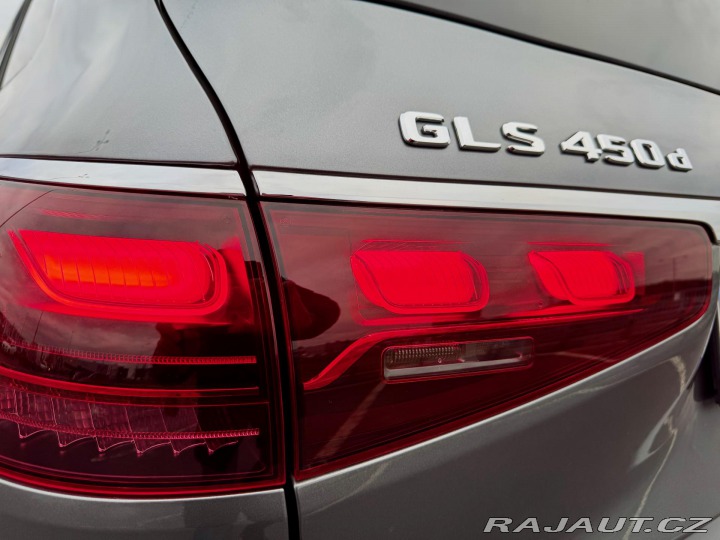 Mercedes-Benz GLS 450d AMG PANO+NezávTop+Vě 2024