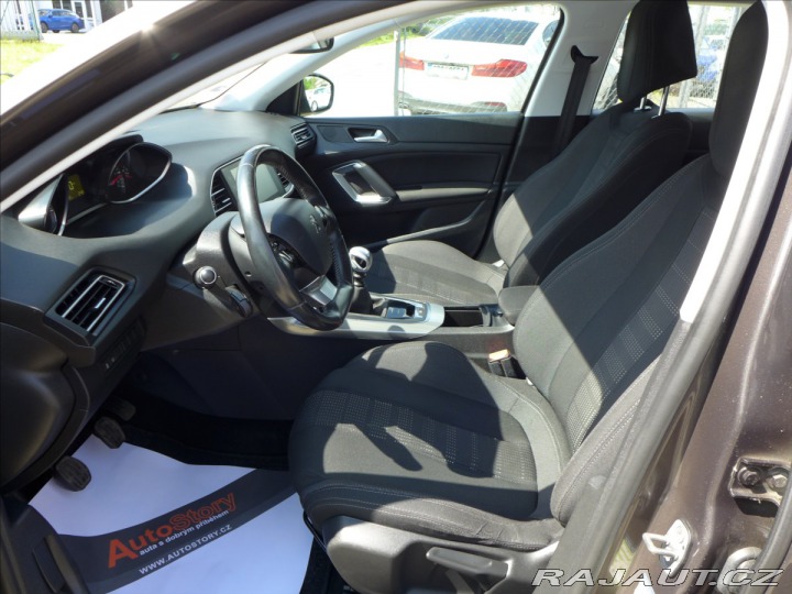 Peugeot 308 2,0 HDi FULL LED,TAŽNÉ 2016