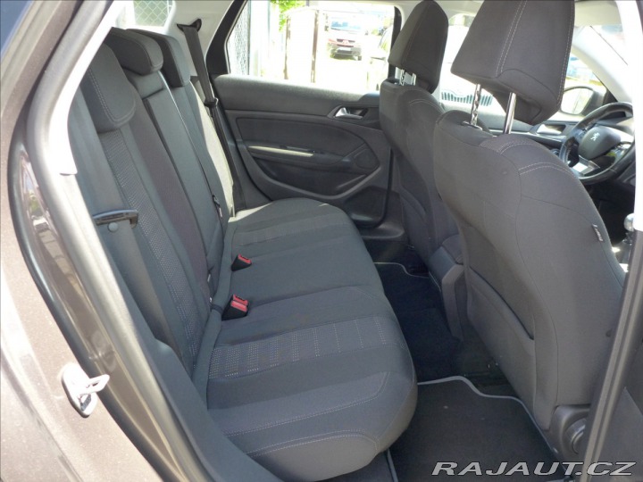Peugeot 308 2,0 HDi FULL LED,TAŽNÉ 2016