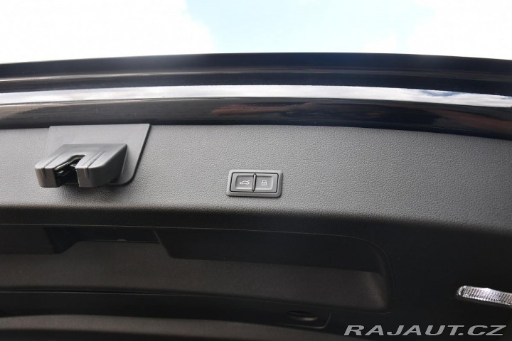 Audi e-tron 55 QUATTRO REZERVACE 2020
