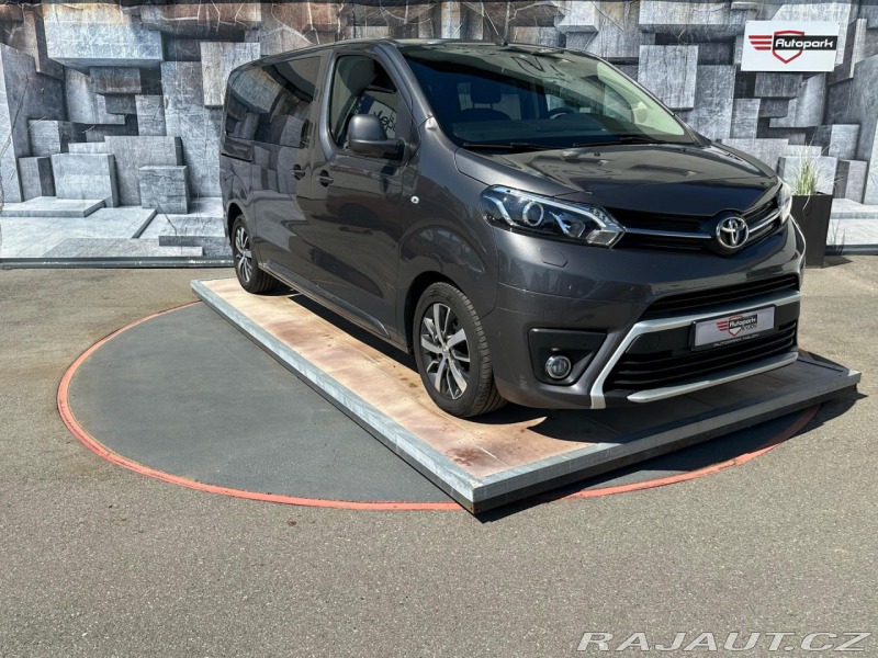 Toyota ProAce 2.0D, 110KW, 8 MÍST
