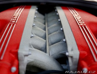 Ferrari Ostatní modely F12 berlinetta  6.3  | Tailor Made - 1. 2015