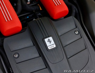 Ferrari Ostatní modely F12 berlinetta  6.3  | Tailor Made - 1. 2015