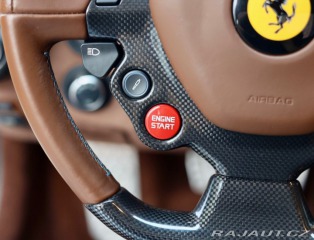 Ferrari Ostatní modely F12 berlinetta  6.3  | Tailor Made - 1. 2015
