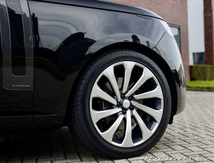 Land Rover Range Rover P550e Autobiography | Ťa 2025