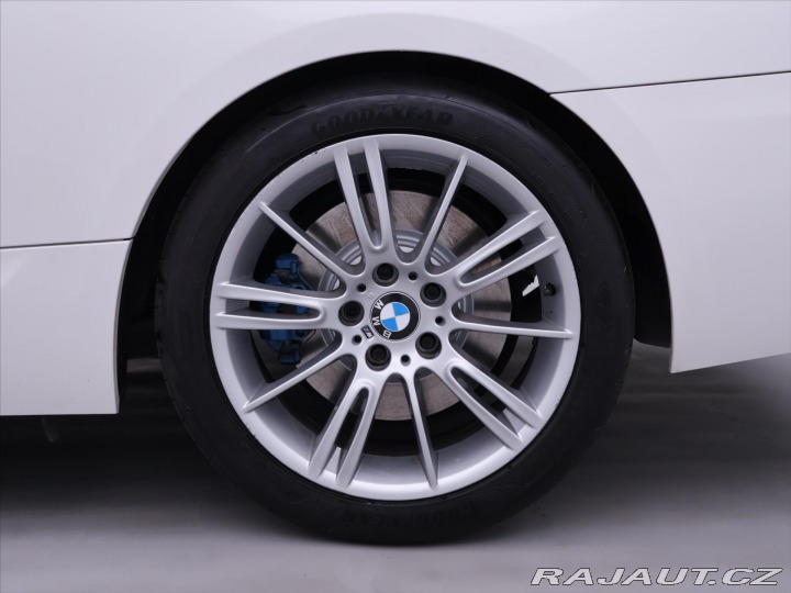 BMW 3 3,0 225kW N54 Mpaket Navi 2009