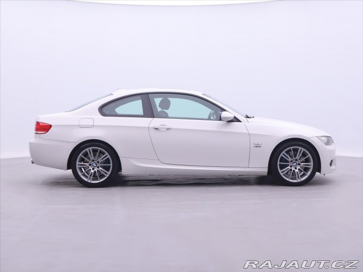 BMW 3 3,0 225kW N54 Mpaket Navi 2009