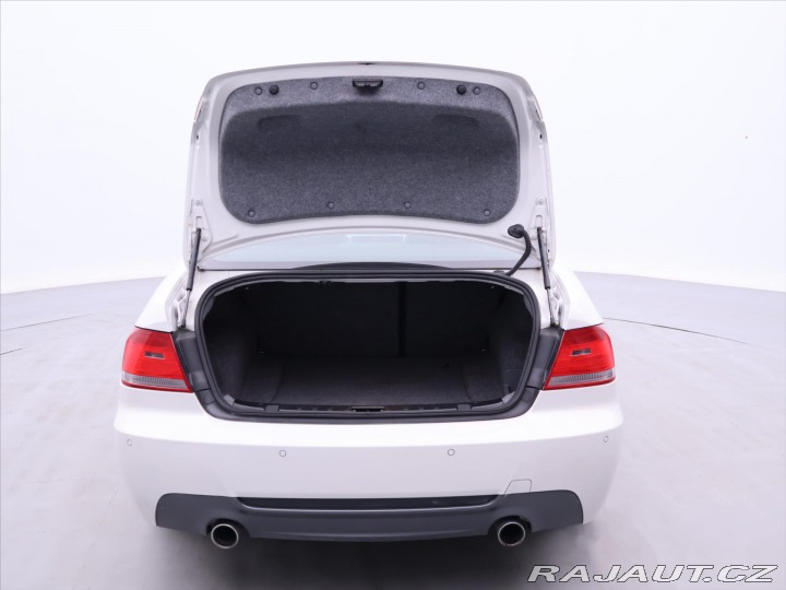 BMW 3 3,0 225kW N54 Mpaket Navi 2009