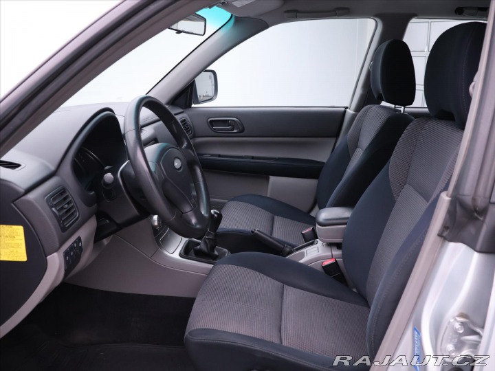 Subaru Forester 2,0 i 116kW AWD CZ DPH 2006