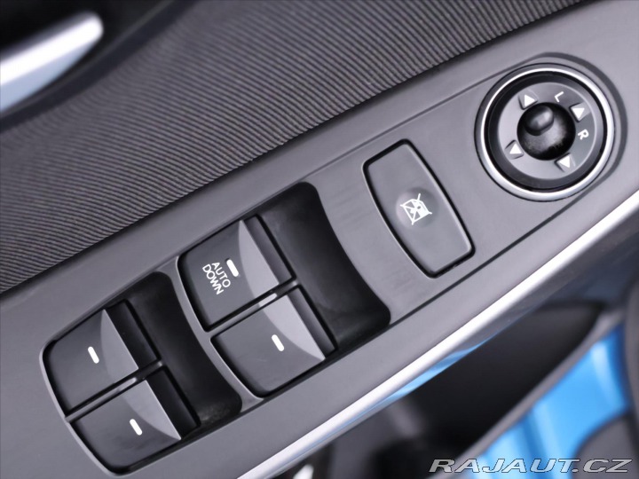 Hyundai i30 1,6 CRDI 81kW CZ klima 2015