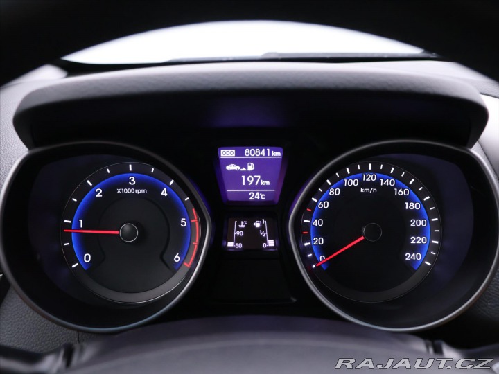 Hyundai i30 1,6 CRDI 81kW CZ klima 2015