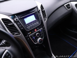 Hyundai i30 1,6 CRDI 81kW CZ klima 2015