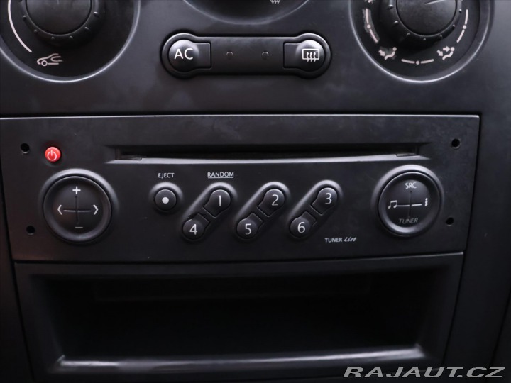 Renault Mégane 1,6 i 83kW CZ Klima Tažné 2004