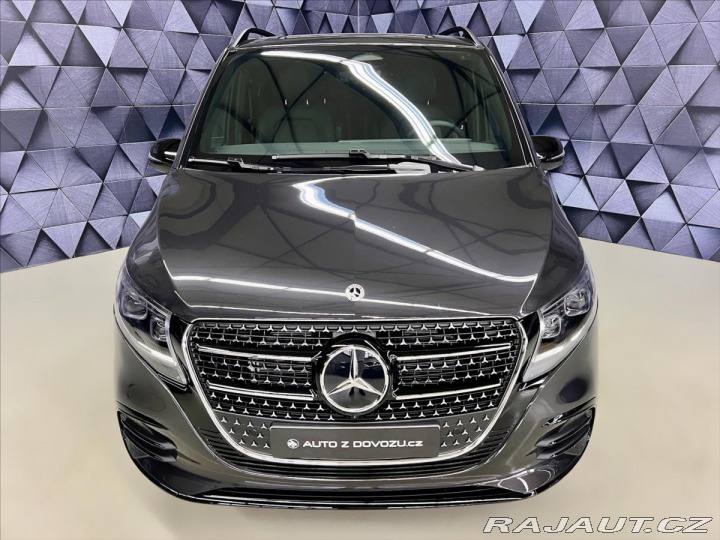 Mercedes-Benz V 300d 4MATIC AMG EXCLUSIVE 2025