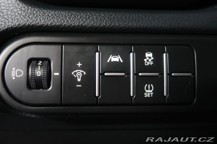 Kia Ceed 1.6CRDi,CZ,TOP 2022