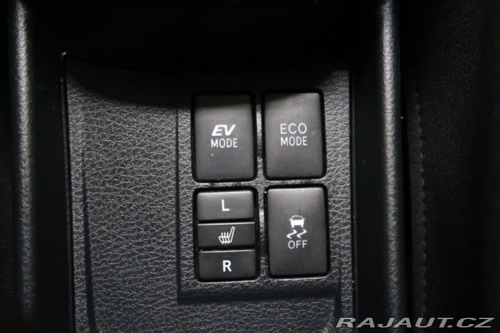 Toyota Yaris 1.5Hybrid,CZ,Selection 2018