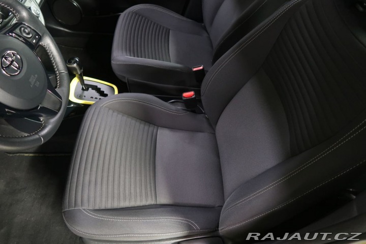 Toyota Yaris 1.5Hybrid,CZ,Selection 2018
