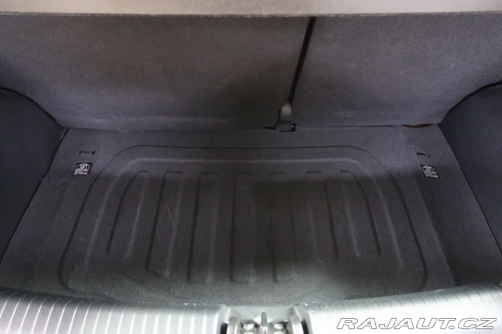 Hyundai i10 1.0i/49kW,CZ,1Maj,Manuál 2017