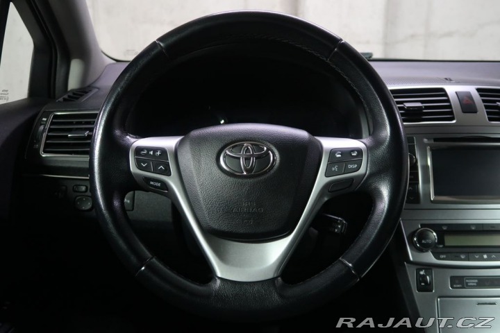 Toyota Avensis 1.8VVTi,108kW,Manuál 2012