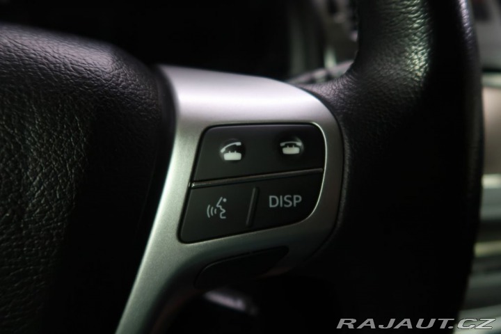 Toyota Avensis 1.8VVTi,108kW,Manuál 2012