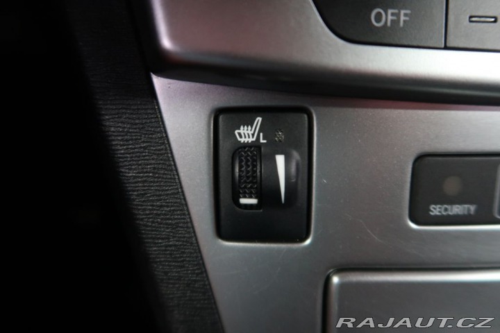 Toyota Avensis 1.8VVTi,108kW,Manuál 2012