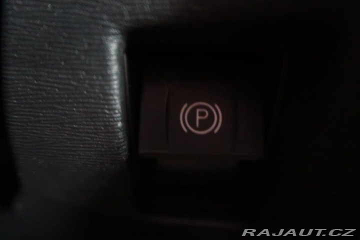 Toyota Avensis 1.8VVTi,108kW,Manuál 2012