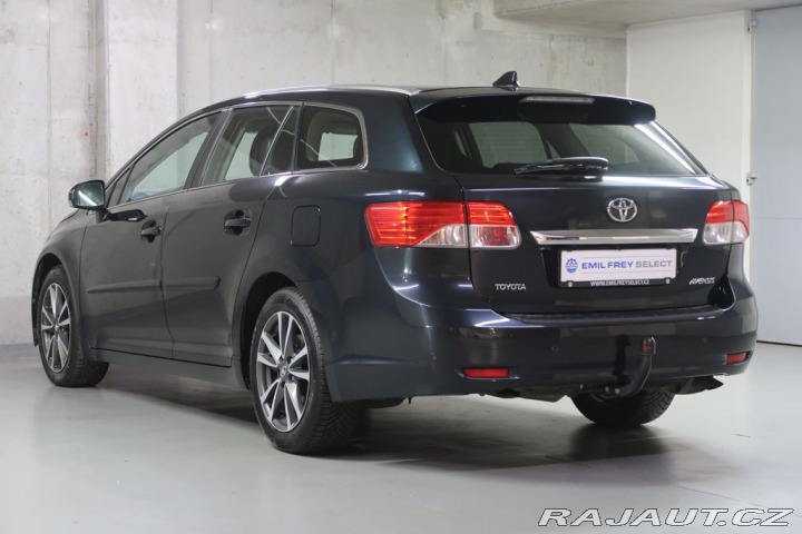 Toyota Avensis 1.8VVTi,108kW,Manuál 2012