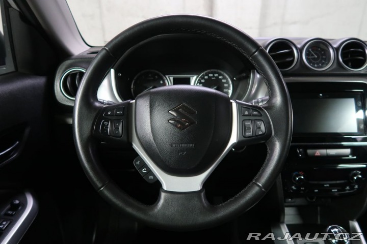 Suzuki Vitara 1.6VVT,CZ,1Maj,Man,4x4 1800