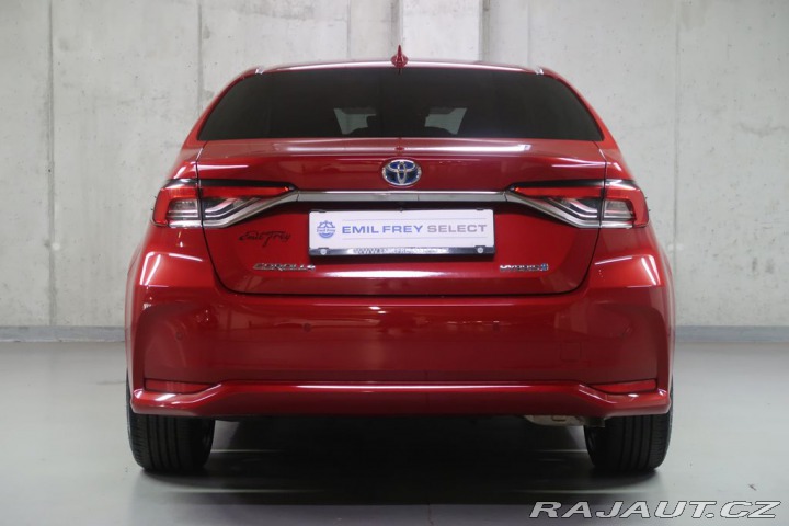 Toyota Corolla 1.8Hybrid,CZ,EXEKUTIVE 1800