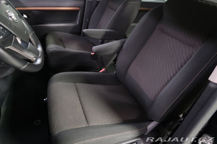 Toyota ProAce 2.0D4D,CZ,Family,AT,Marký 1800