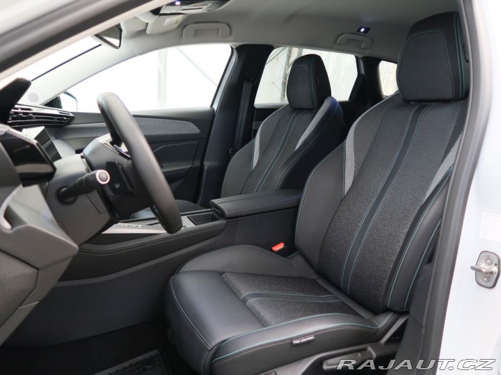 Peugeot 308 1.5BlueHDi,CZ,1Maj,ALLURE 2024