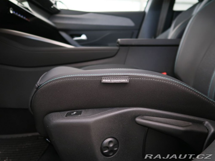 Peugeot 308 1.5BlueHDi,CZ,1Maj,ALLURE 2024