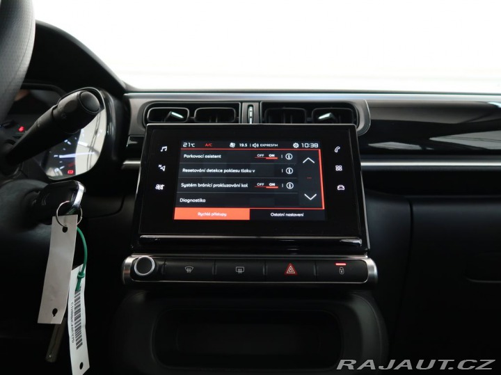 Citroën C3 1.2PureTech,60kW,GRAPHIC, 2018