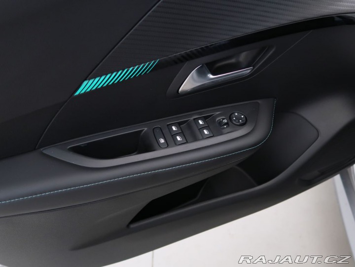 Peugeot 208 1.2PureTech,96kW,ALLURE,A 2022