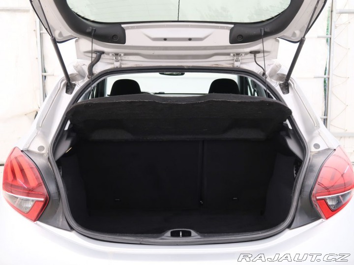 Peugeot 208 1.2PureTech,60kW,STYLE,MA 2018